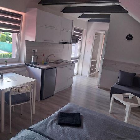 Apartmánový dom Stela Bešeňová Exterior foto